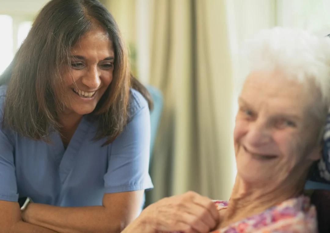How to Choose a Home Health Aide After a Hospital Discharge